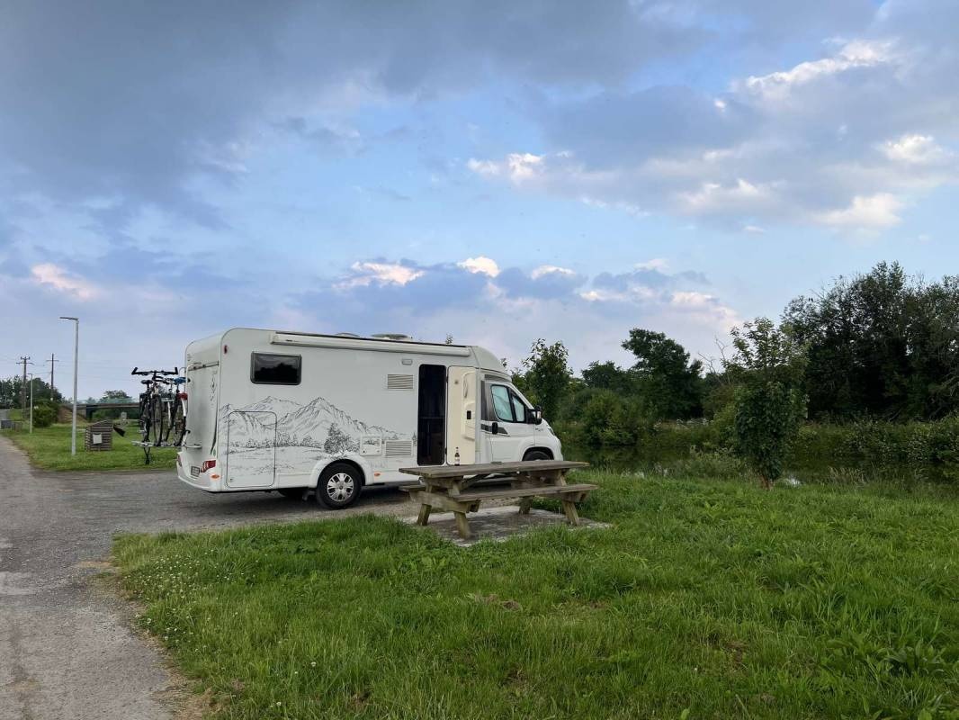 Stellplatz Maizy — Aire camping car in Maizy