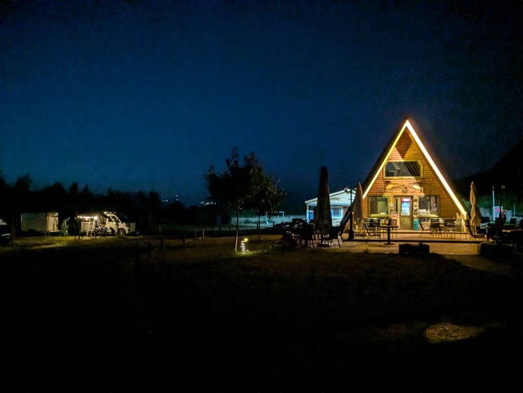 Via Natura Camper Stop & Rafting — Campingplass in Δήμος Ζαγορίου