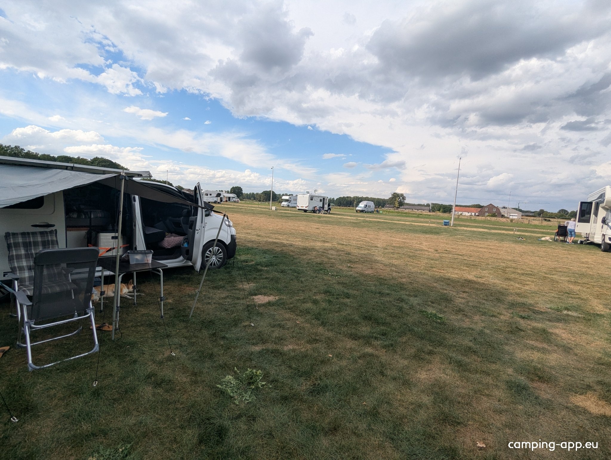 Camperplaats Jachthaven 't Leuken (new) — Stellplatz in Well