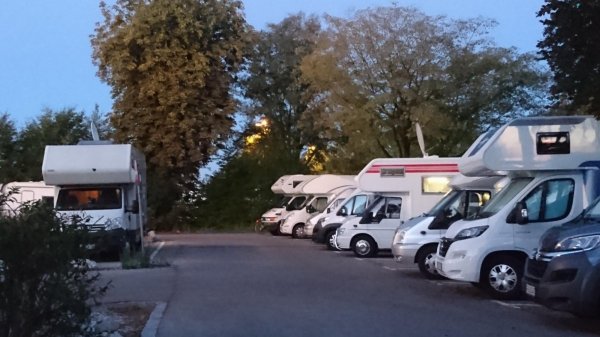 Wohnmobilstellplatz der Therme Bad Wörishofen — Photo 2