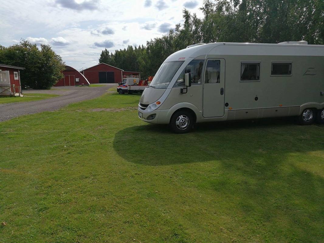 Gripenbergs Gårdsbutik — Campingplass in Skänninge