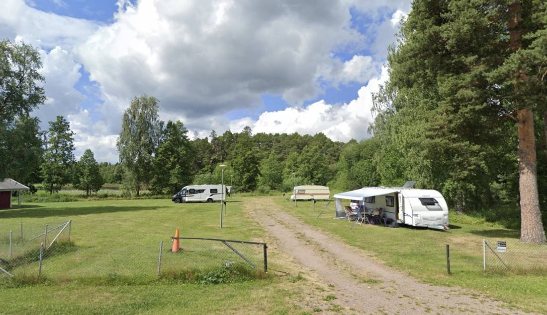 Timmeröbadet Camping — Campingplass in Boxholm