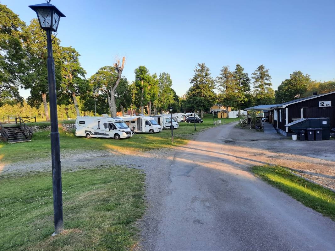 Simbadets Camping — Campingplats in Österbybruk