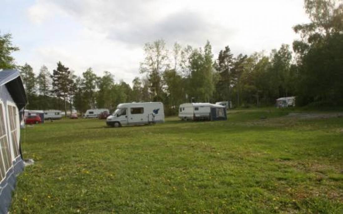 Skeppsmyra Naturistcamping (FKK, naturist) — Sítio de acampamento in Björkö