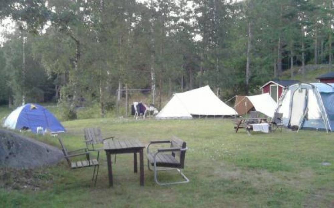 Skeppsmyra Naturistcamping (FKK, naturist) — 露营地 in Björkö