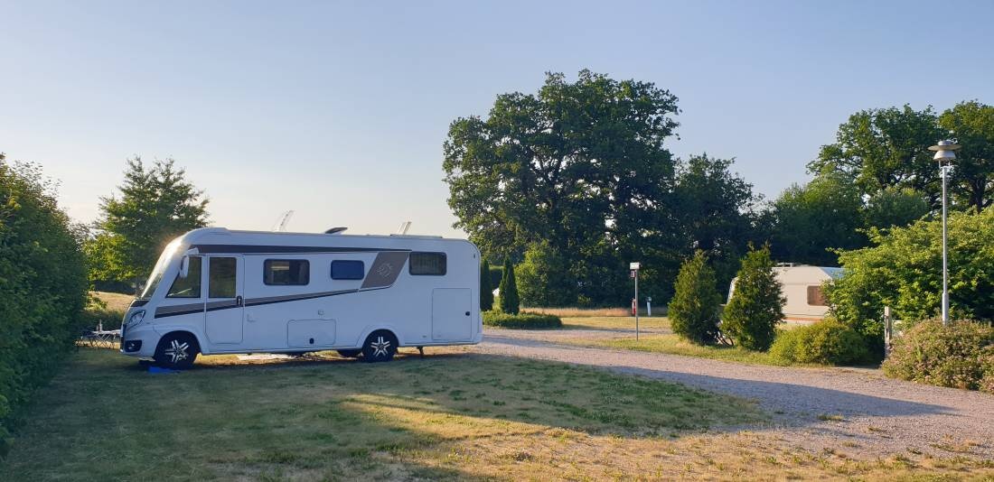Parken Zoo Camping & Stugby — Campingplatz in Eskilstuna