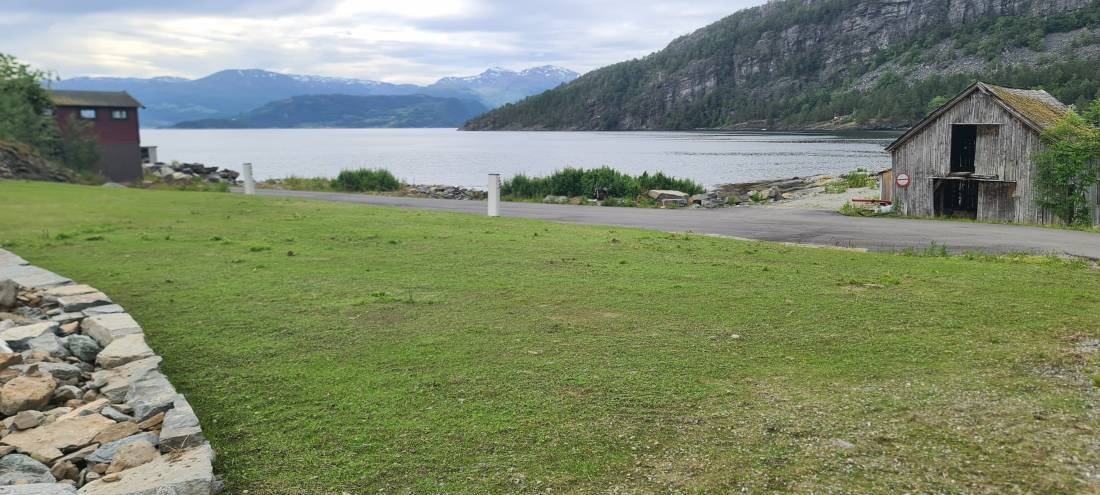 Herand Brygge og Bobilparkering — Campervan Site in Herand