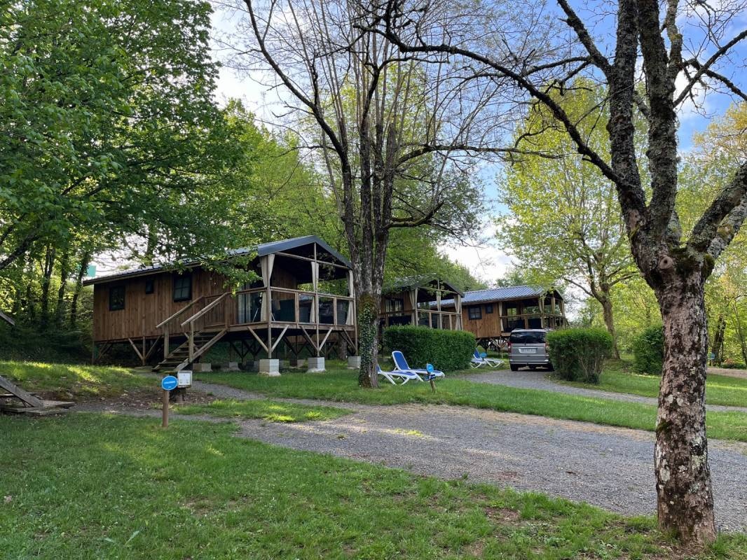 Camping de Collonges-la-Rouge - Aquadis Loisirs — Campingplats in Collonges-la-Rouge