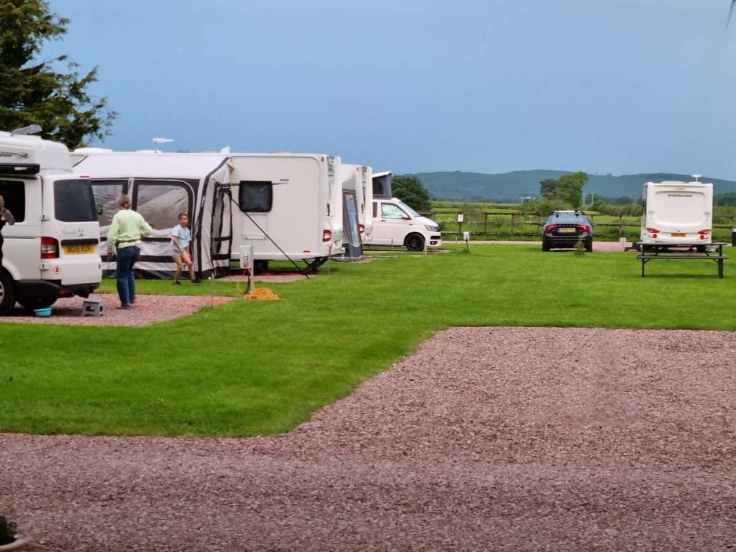 Newbridge Country Park — Sítio de acampamento in Dumfries