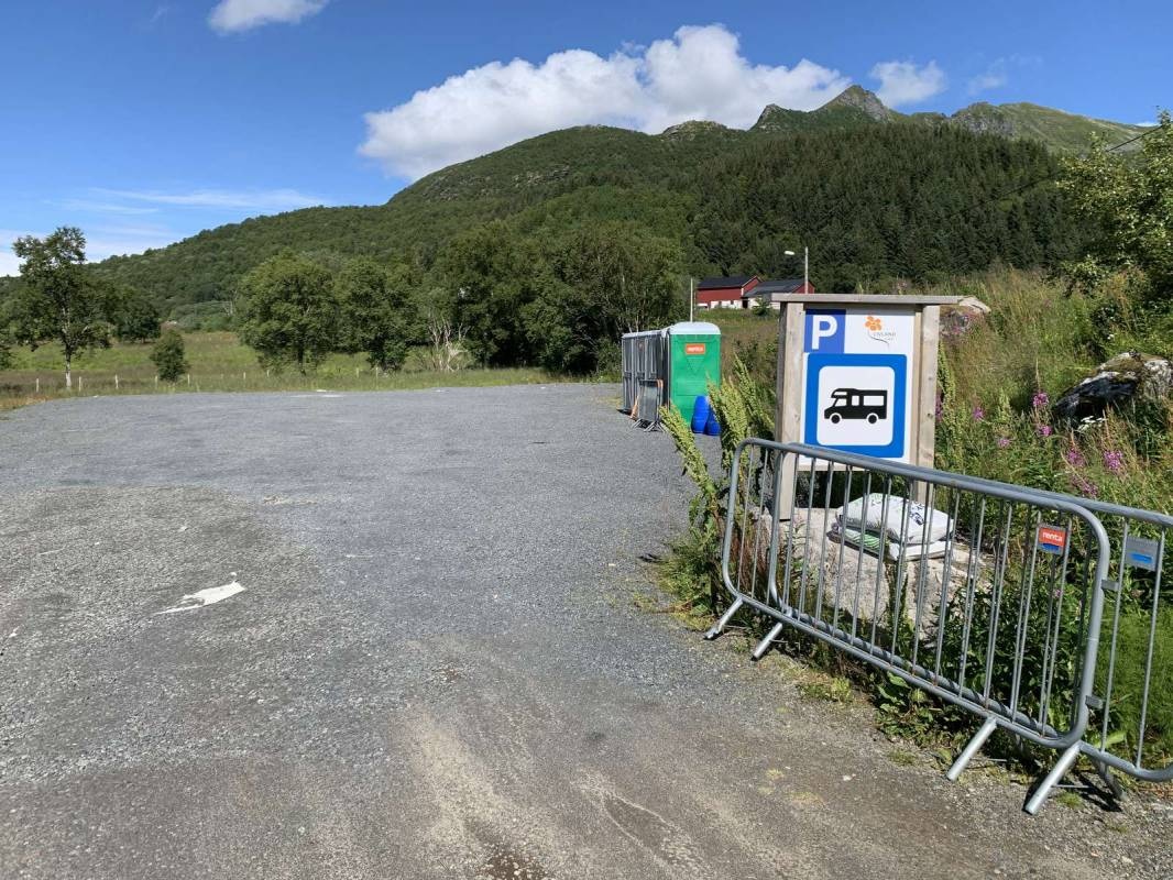 LivLand gård — Camperplads in Vågan