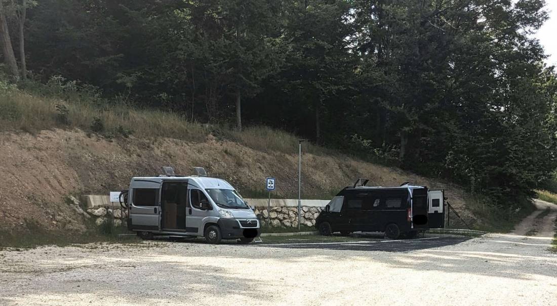 Camper Stop Smohor — 露营车营地 in Laško