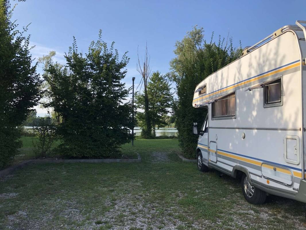 Quinto Camper Resort — Area Autocaravanas in Quinto di Treviso