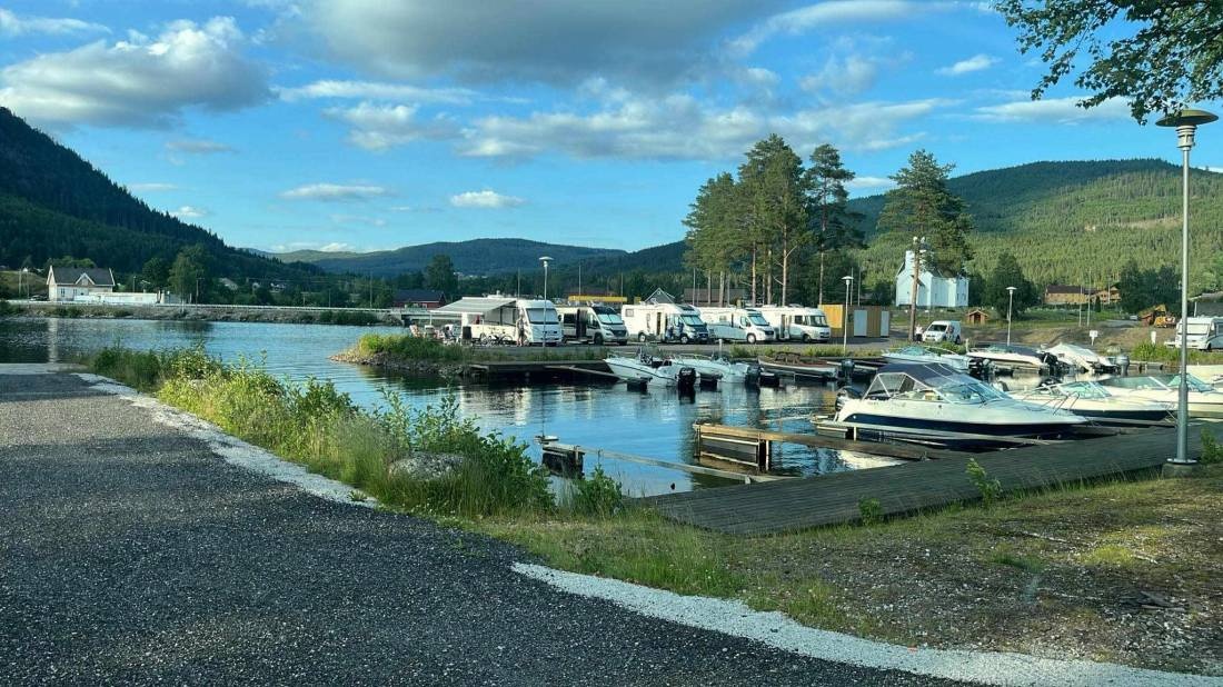 Prestneset Bobilcamp — Area Autocaravanas in Bygland