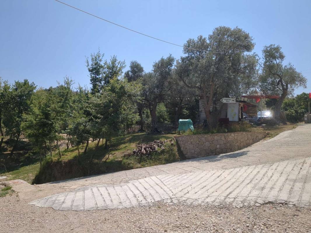 Mali Camp — Kamp yeri in Kruja