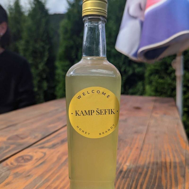 Kamp Sefik — Cámping in Orašac