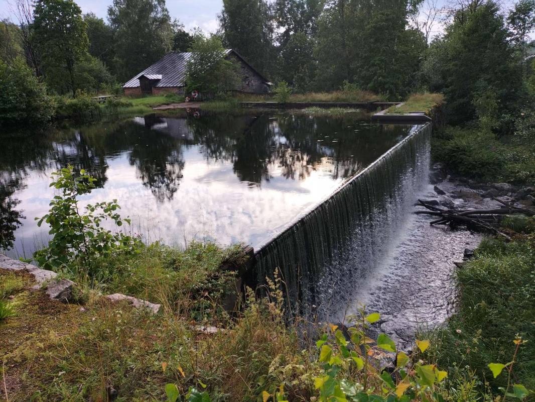 Ställplats Kloster — Karavan Sitesi in Hedemora kommun