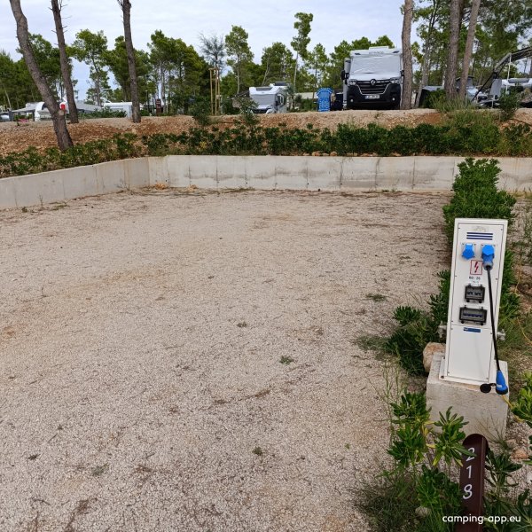 Aminess Avalona Camping Resort — Foto 2
