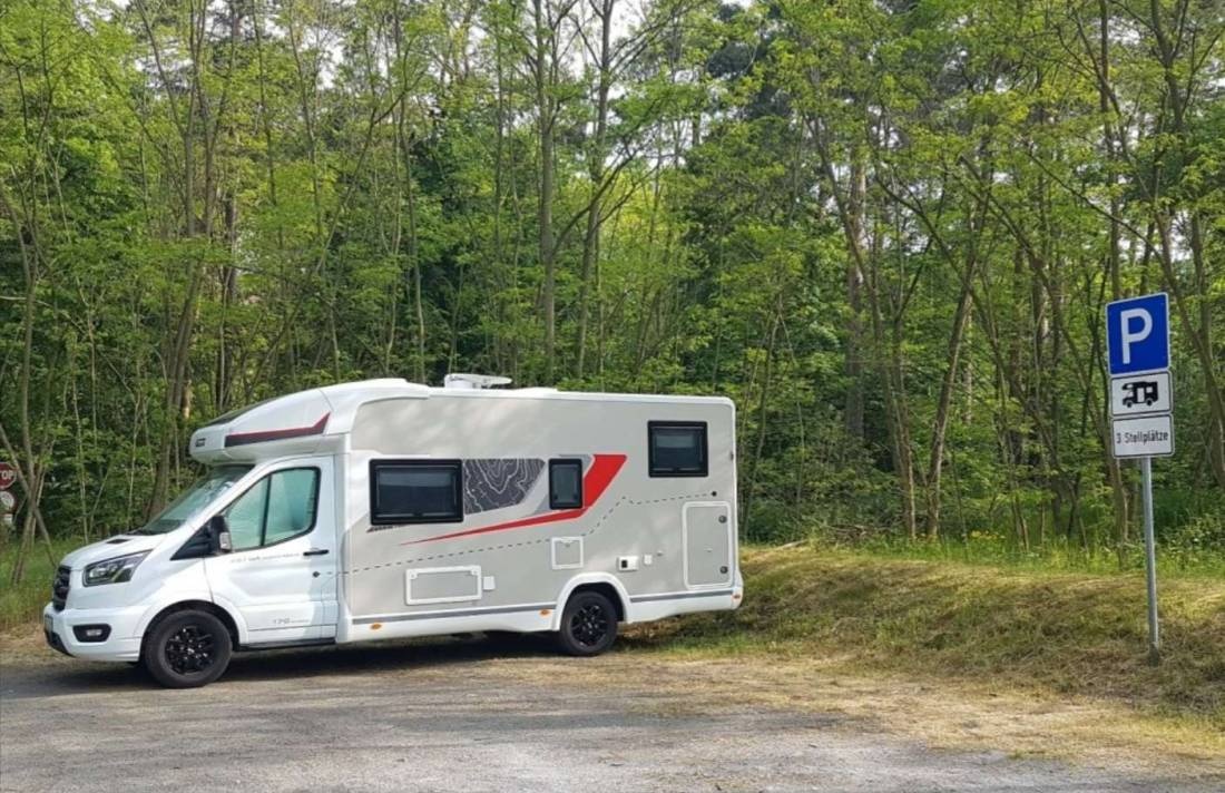 Wohnmobilstellplatz Königsbrücker Heide — Karavan Sitesi in Königsbrück