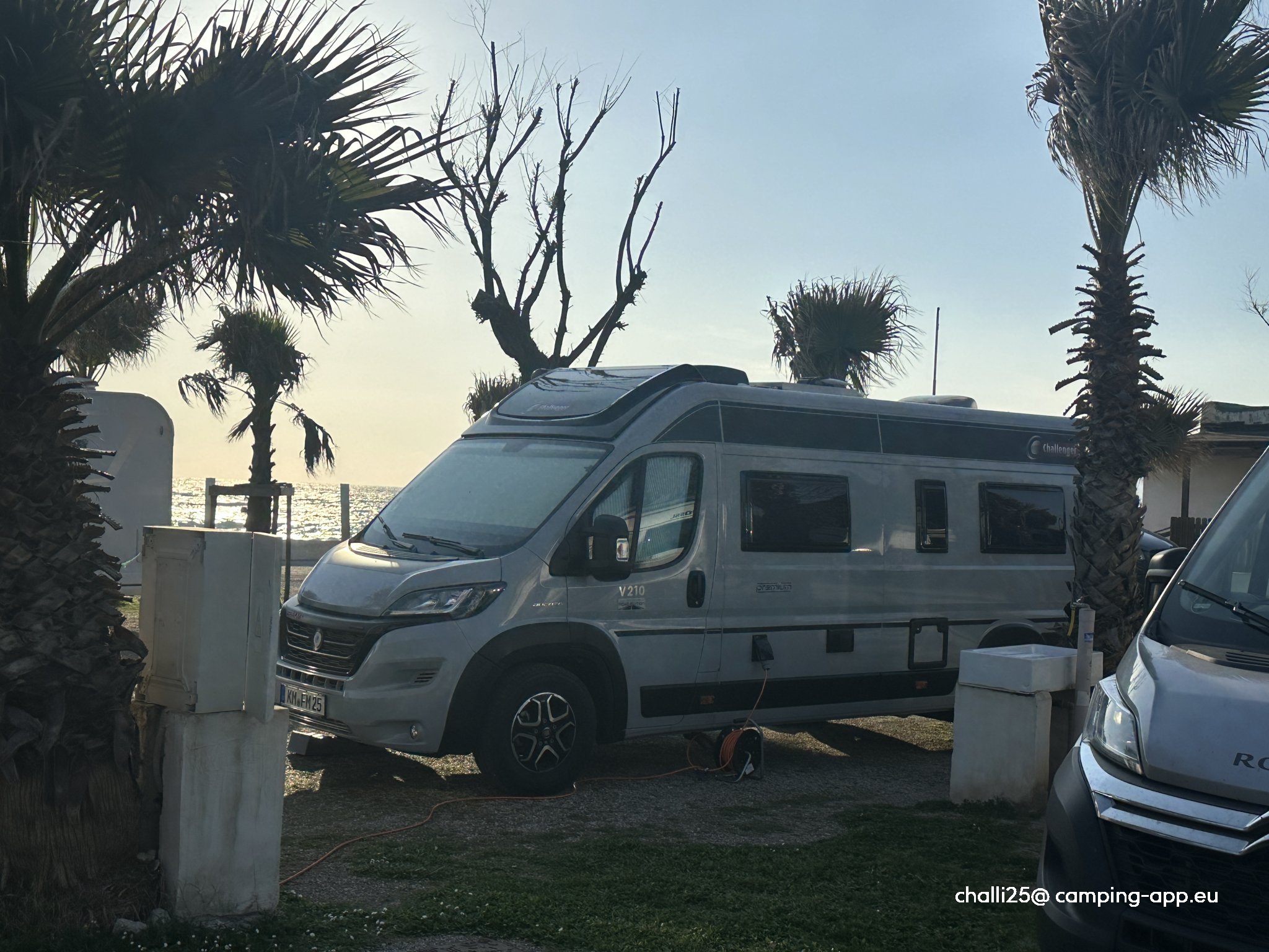 Camping Lido Di Salerno — Campingplats in Magazzeno