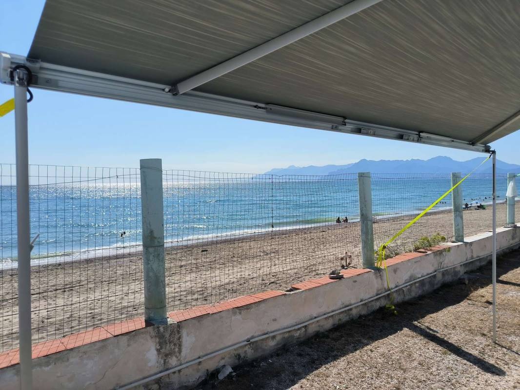 Camping Lido Di Salerno — Kemping in Magazzeno