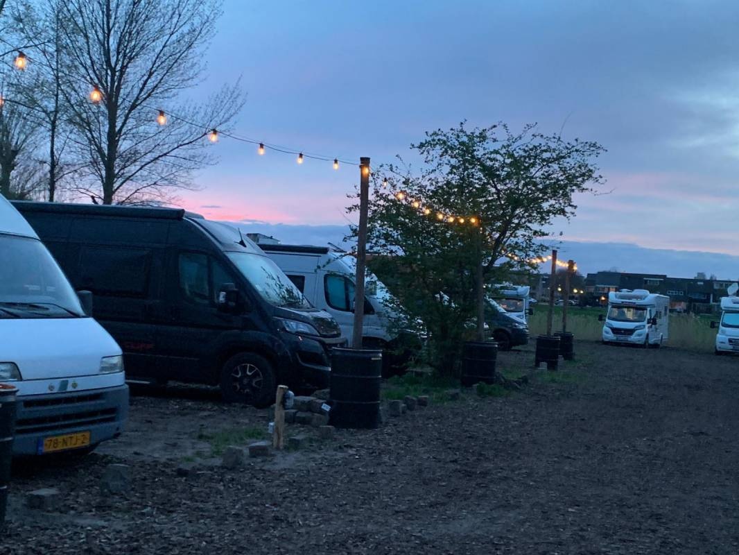 UrbanCamperSpot Amsterdam & Haarlem — Stellplatz in Haarlem