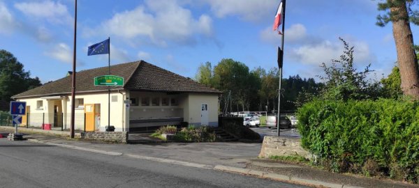 Camping Mubicipal Pont-d'Ouilly ** — Photo 3