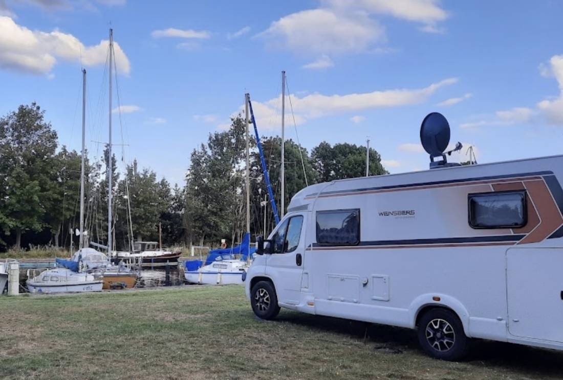 Caravaning Kamper Szczecin — Camping in Szczecin