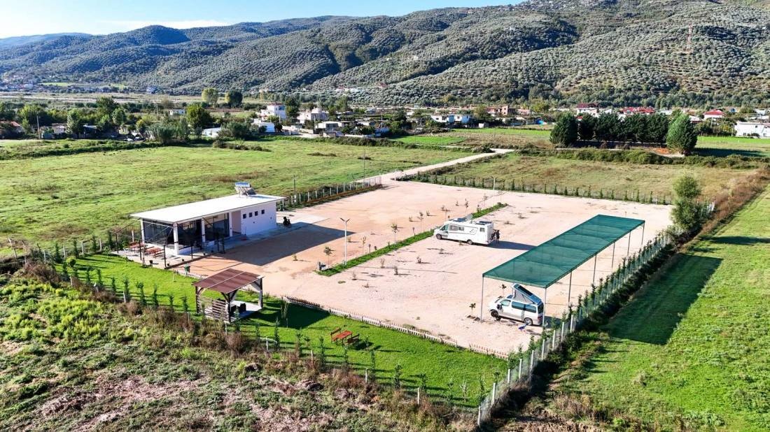 Camperstop Berat — Kemp in Berat