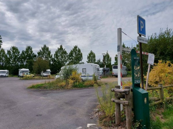 Stellplatz Saint-Hilaire-du-Harcouët — Foto 2