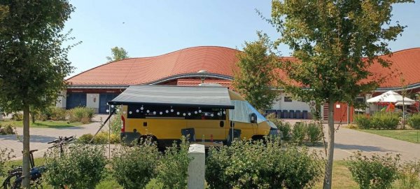 Avarok Szálláshelye Kemping — Photo 2