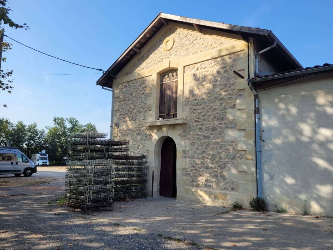Vignable Pestoury — Vinařství in Saint-Sulpice-et-Cameyrac