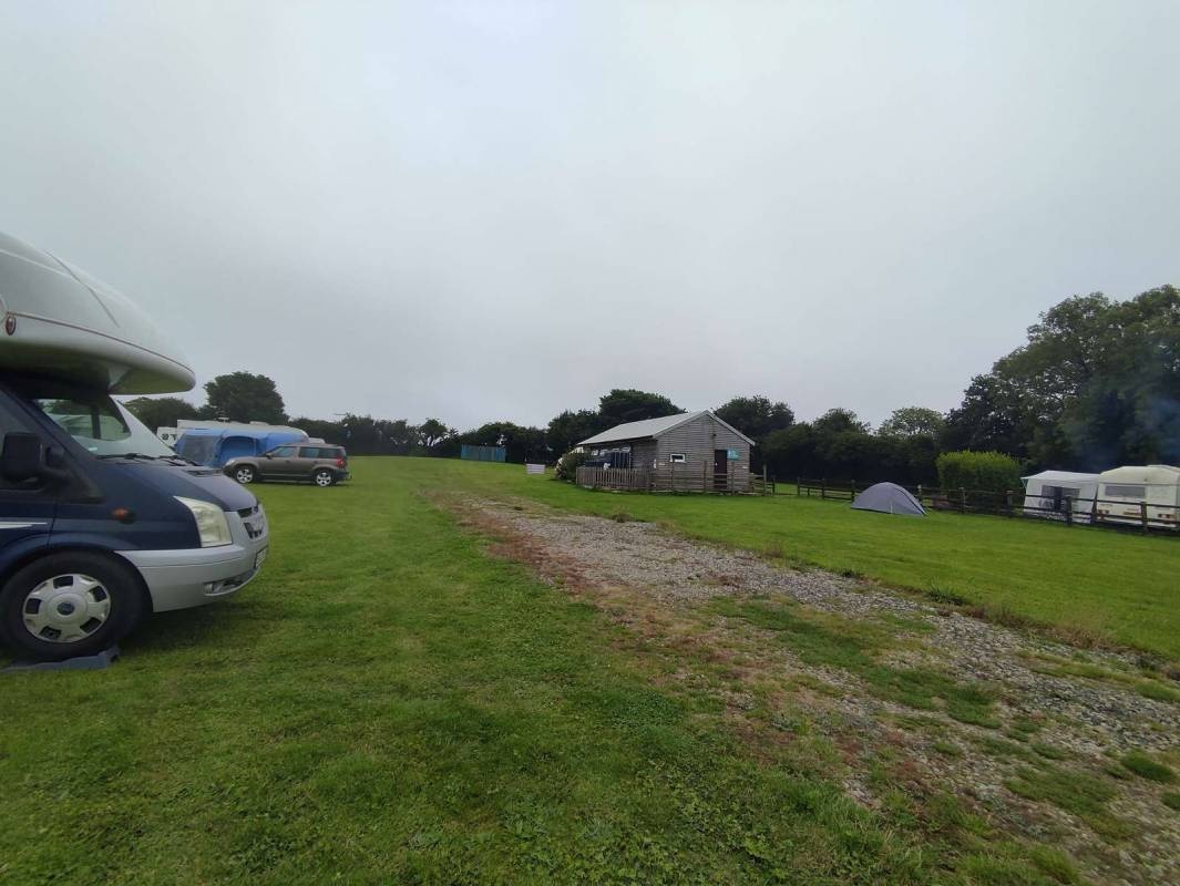 Piggies Camping Cornwall — Campingplatz in 
