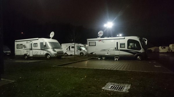 Reisemobilstellplatz bei der Waldsee-Therme — Photo 4