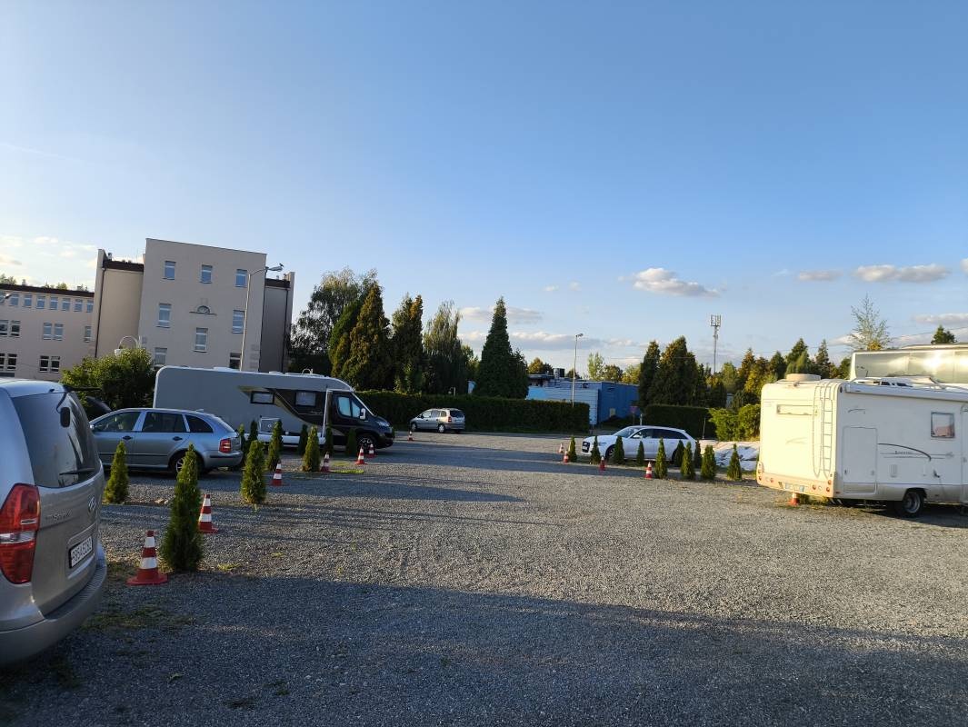 Camper Camp Oświęcim — Area Autocaravanas in Oświęcim