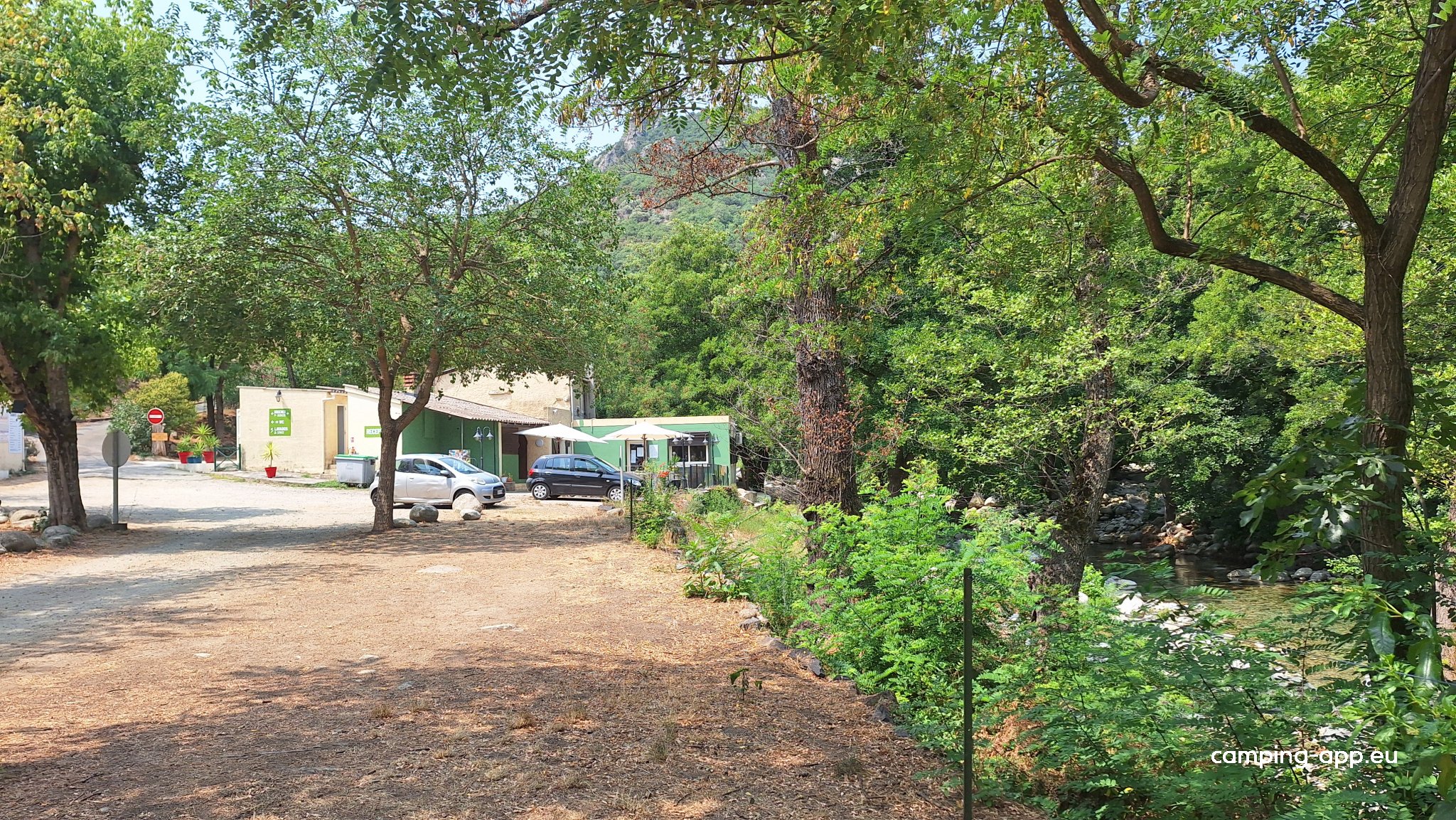 Camping Restonica — Foto 3