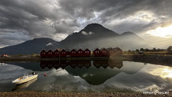 Stellplatz am Hafen — Photo 6