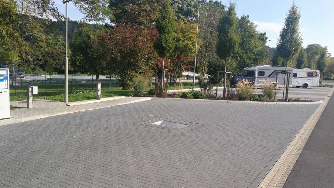 Stellplatz an der Jägerwiese — Campervan Site in Büdingen