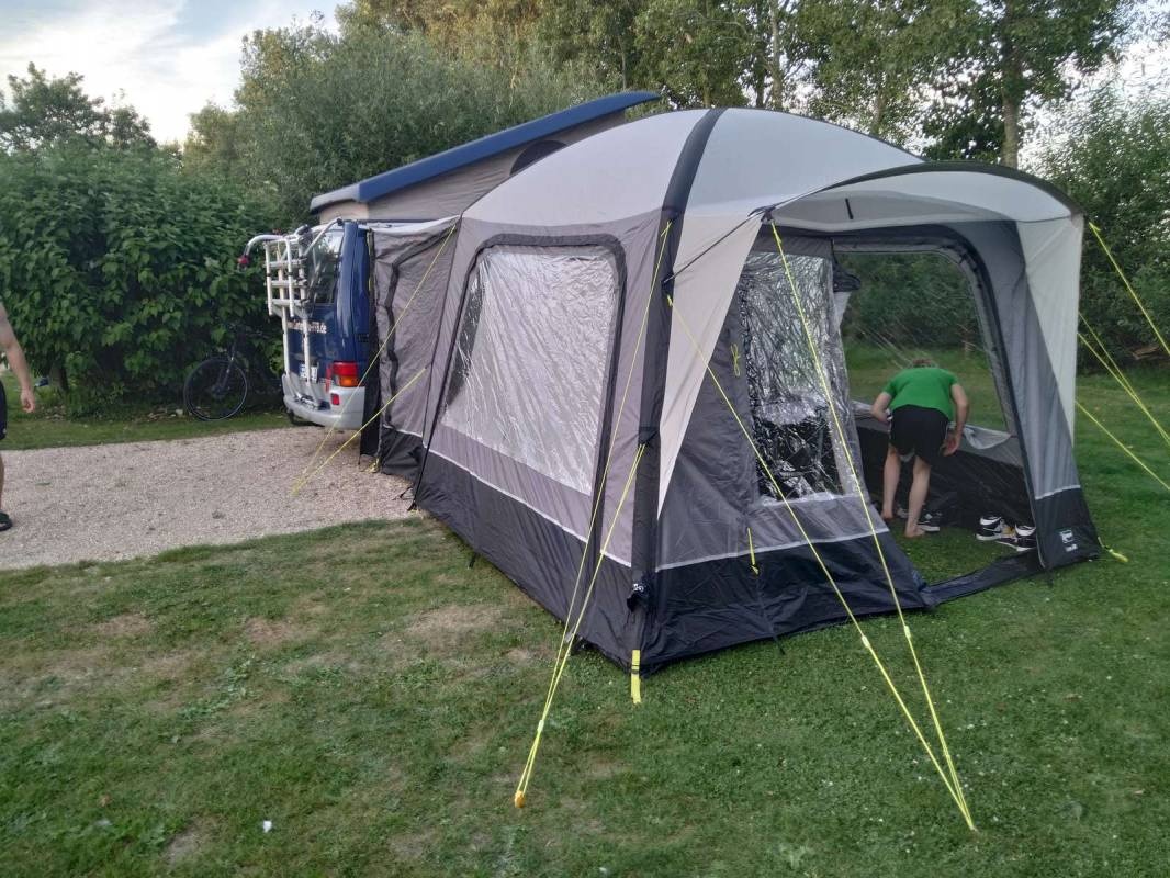 Zeeuwse Landhoeve Minicamping — Campingplatz in Brouwershaven