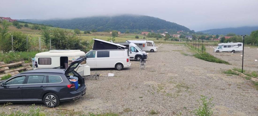 Camping Moon View — Area da campeggio in Albești