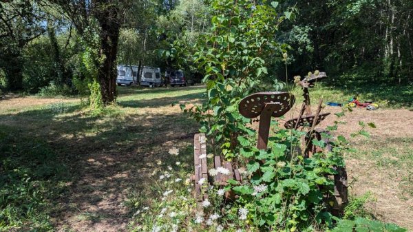 Camping Le Chazal - nature et tranquillité — Photo 6