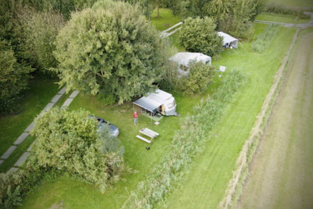 Camping Veerhof — Campingplass in Oostwoud