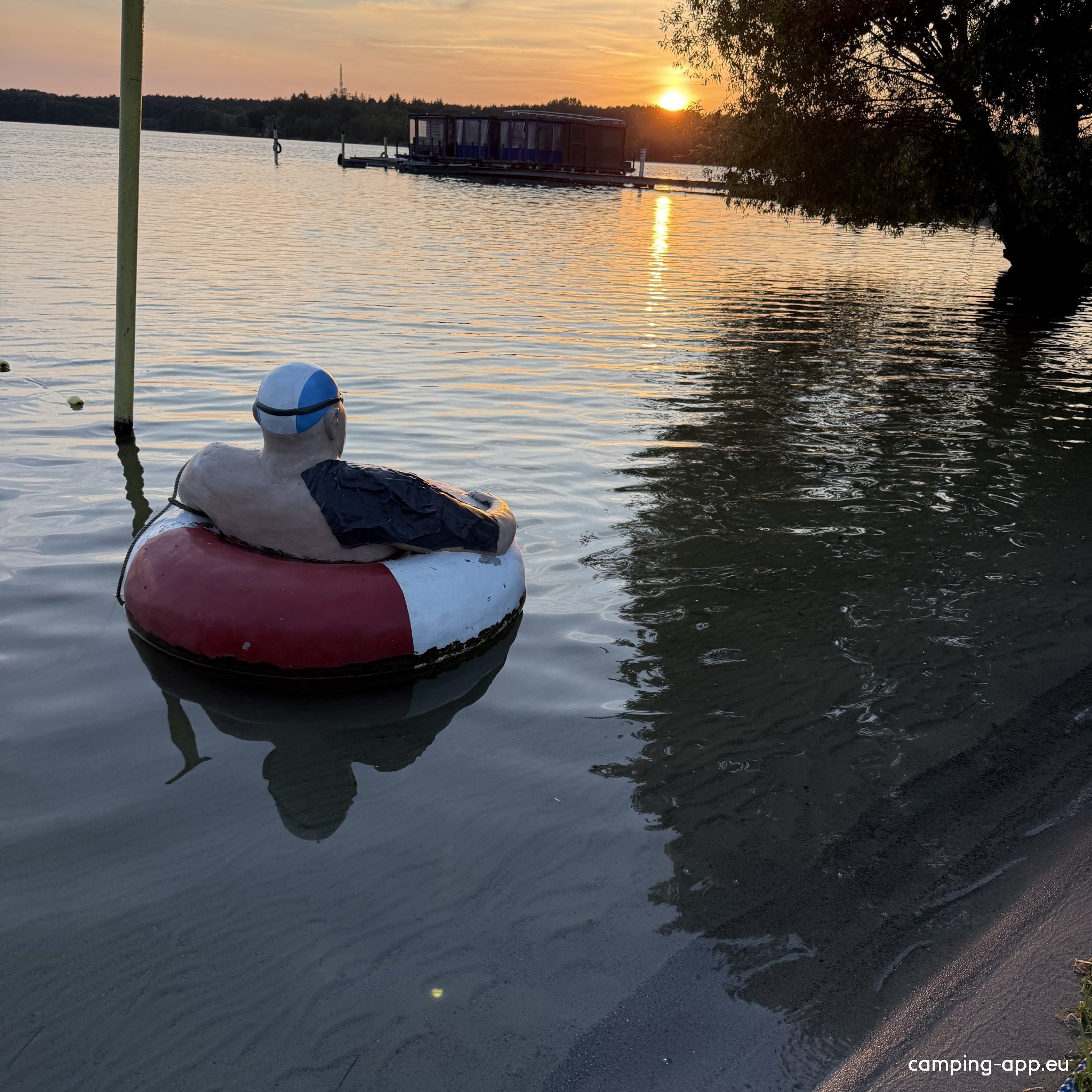Strandbad Großer Lychensee — Campingplats in Lychen