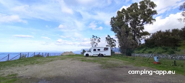 Area Sosta Camper - Paci Scilla