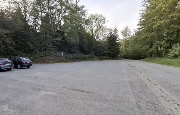 Wanderparkplatz am Schießstand — Foto 3
