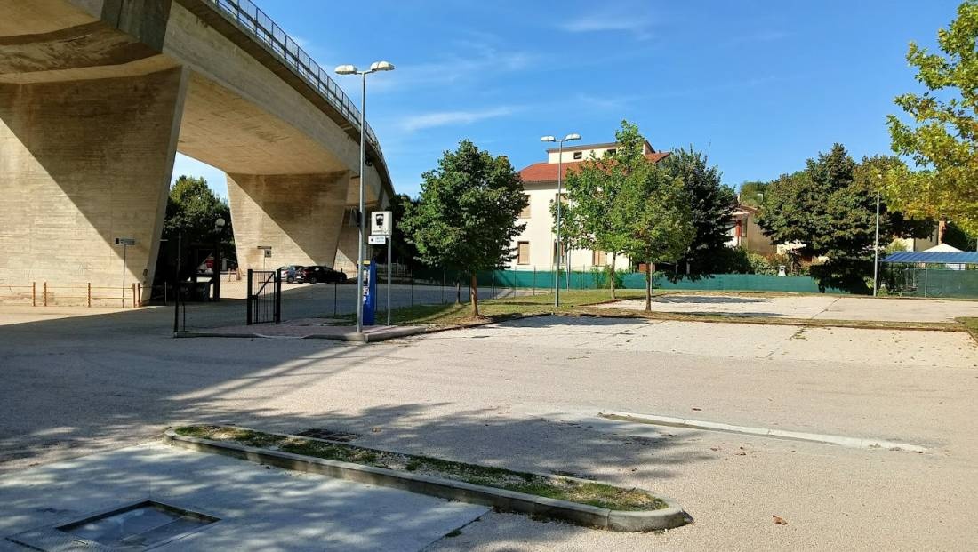 Parkplatz Spoleto — Camperplaats in Spoleto