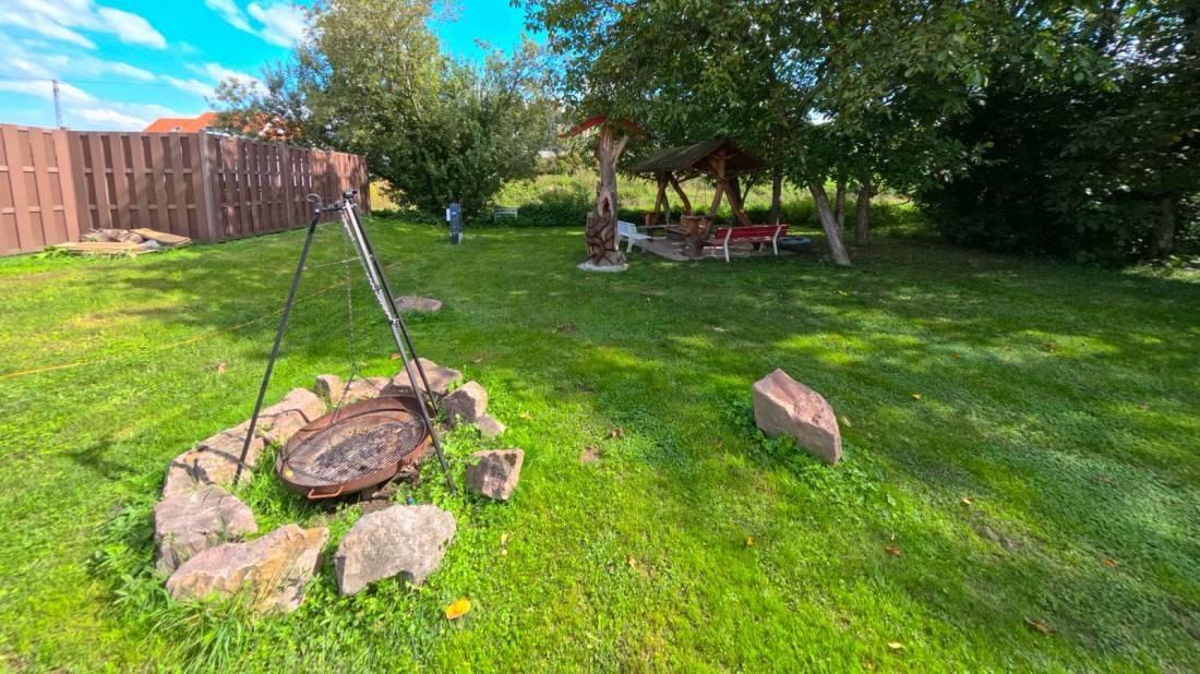 Firma Schäfer Stellplatz — Area Autocaravanas in Ortenberg