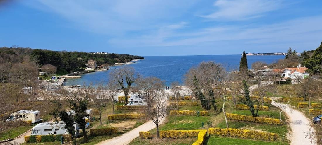 d295 — Sítio de acampamento in Vabriga