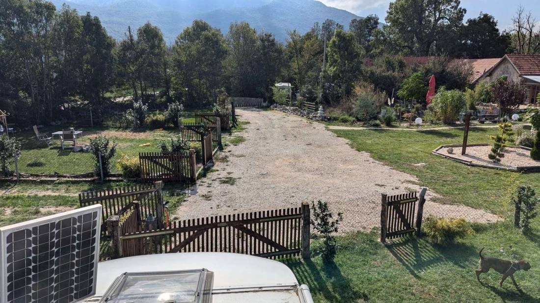 Campingplatz Gertraud Moosburger — On private ground in Gračac