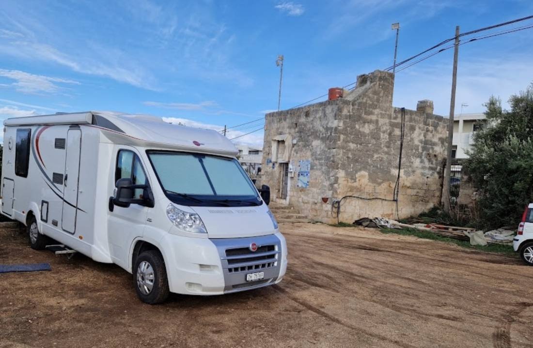 Stellplatz Scagluisi Polignano a Mare — Stellplatz in Polignano a Mare
