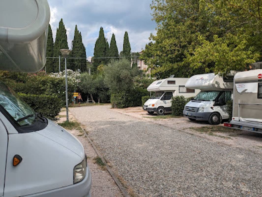 L'Airone — Sítio para autocaravanas in Passignano sul Trasimeno